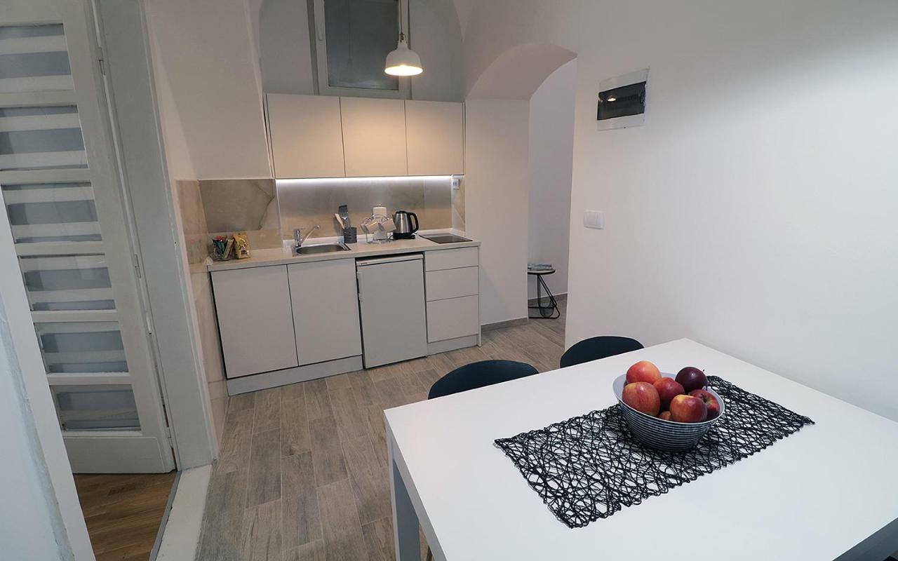 Apartman Tina Нови-Сад Экстерьер фото